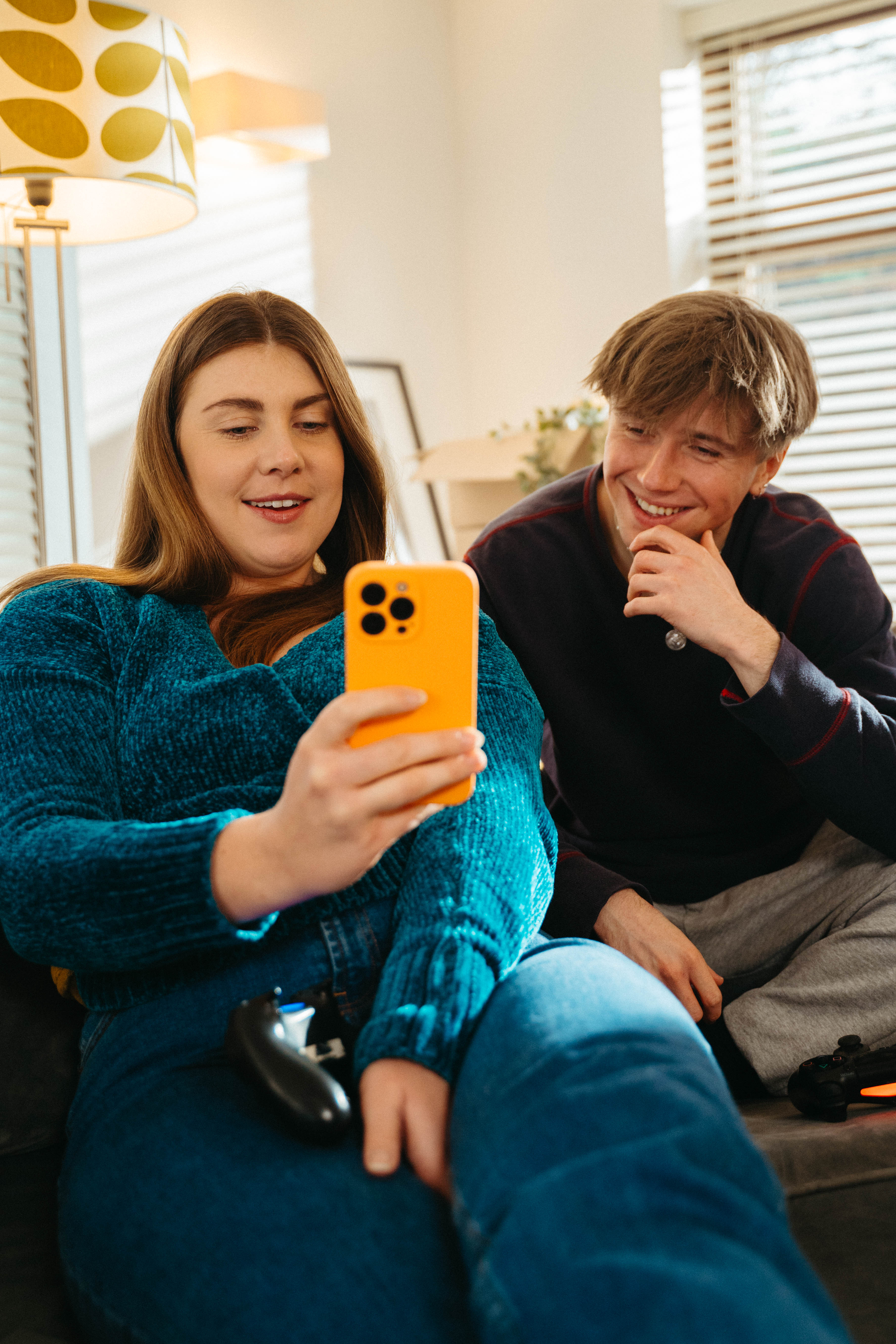 What is a 12-Month Broadband Deal?